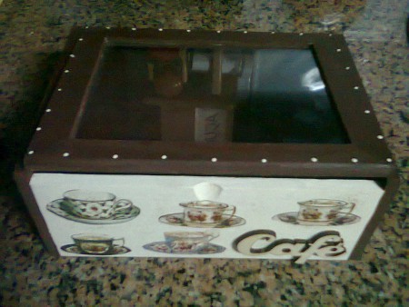 Caixa para CAFÉ "Chávenas " REF: C106